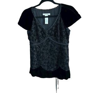 Nine West Black Floral Velvet Short Sleeve Tie Back Blouse Size 2 Petite